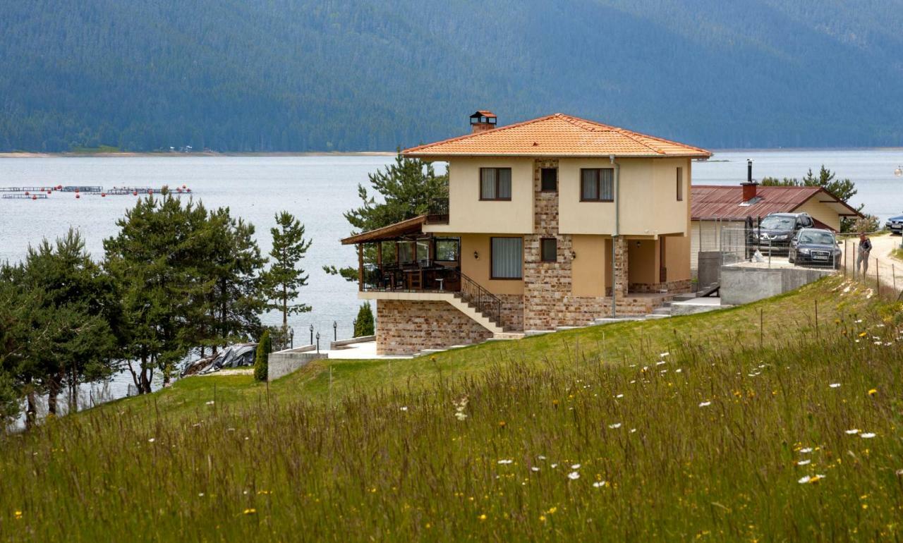 Divna Guest House Doszpat Kültér fotó