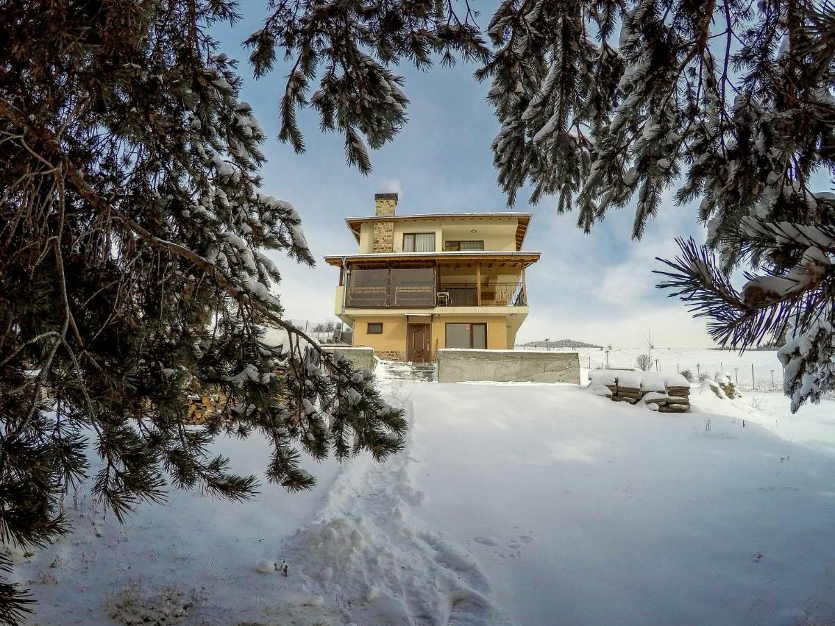 Divna Guest House Doszpat Kültér fotó