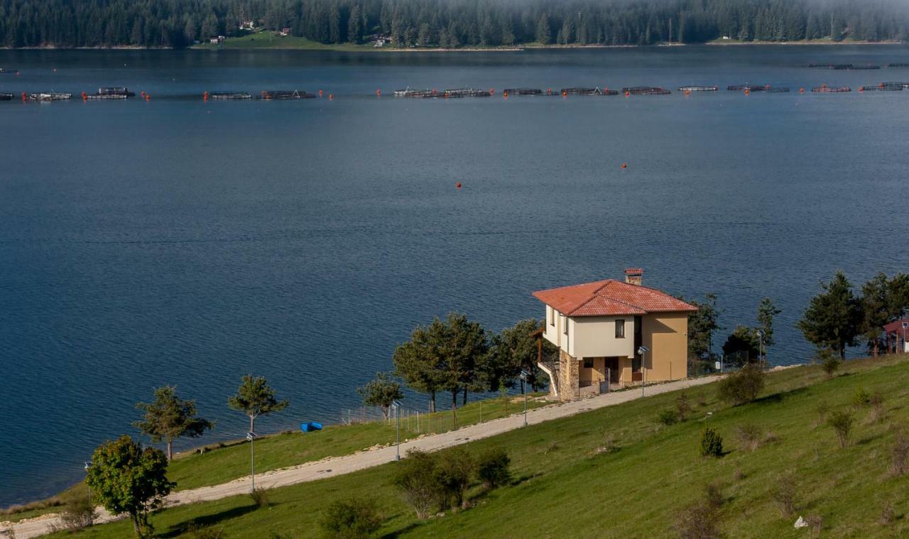 Divna Guest House Doszpat Kültér fotó