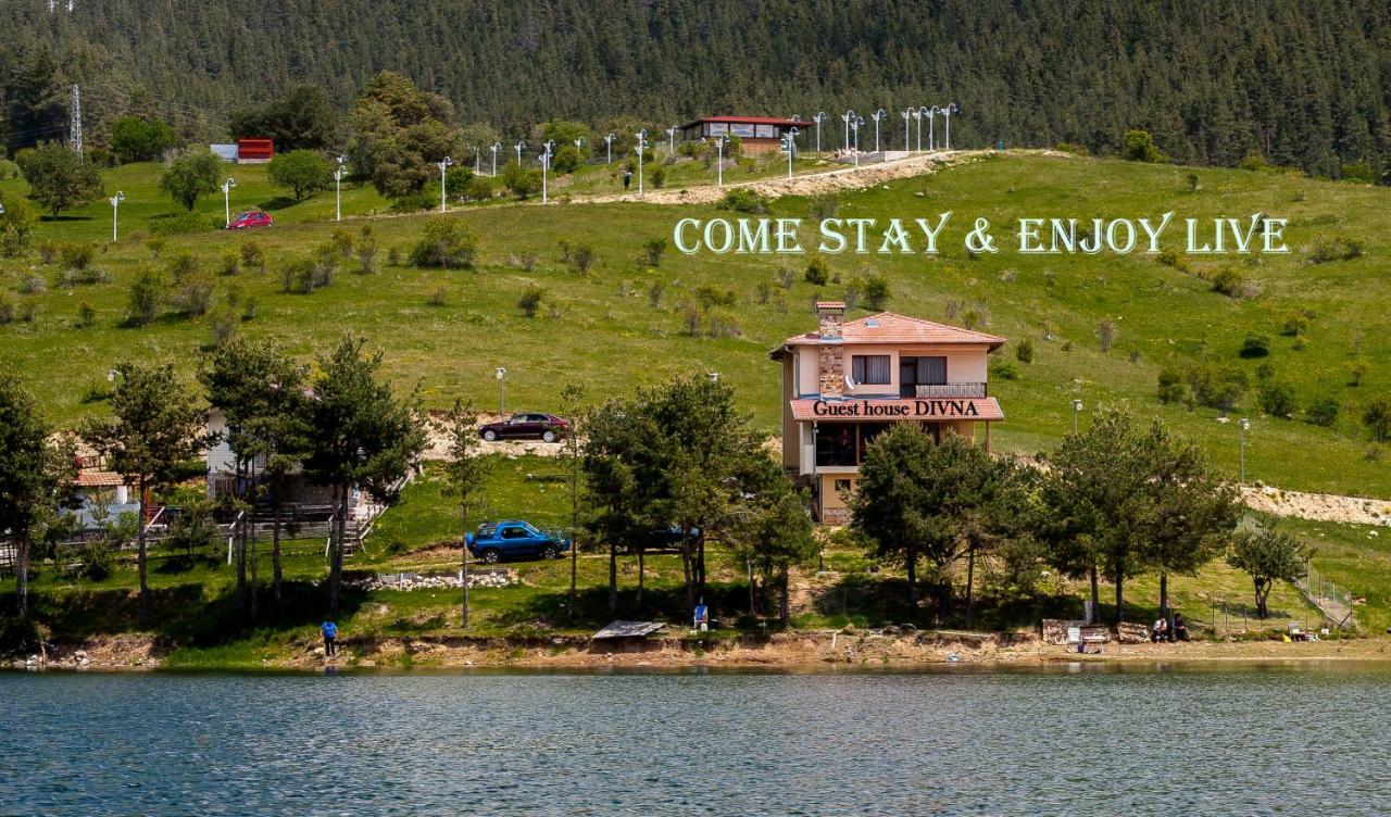 Divna Guest House Doszpat Kültér fotó
