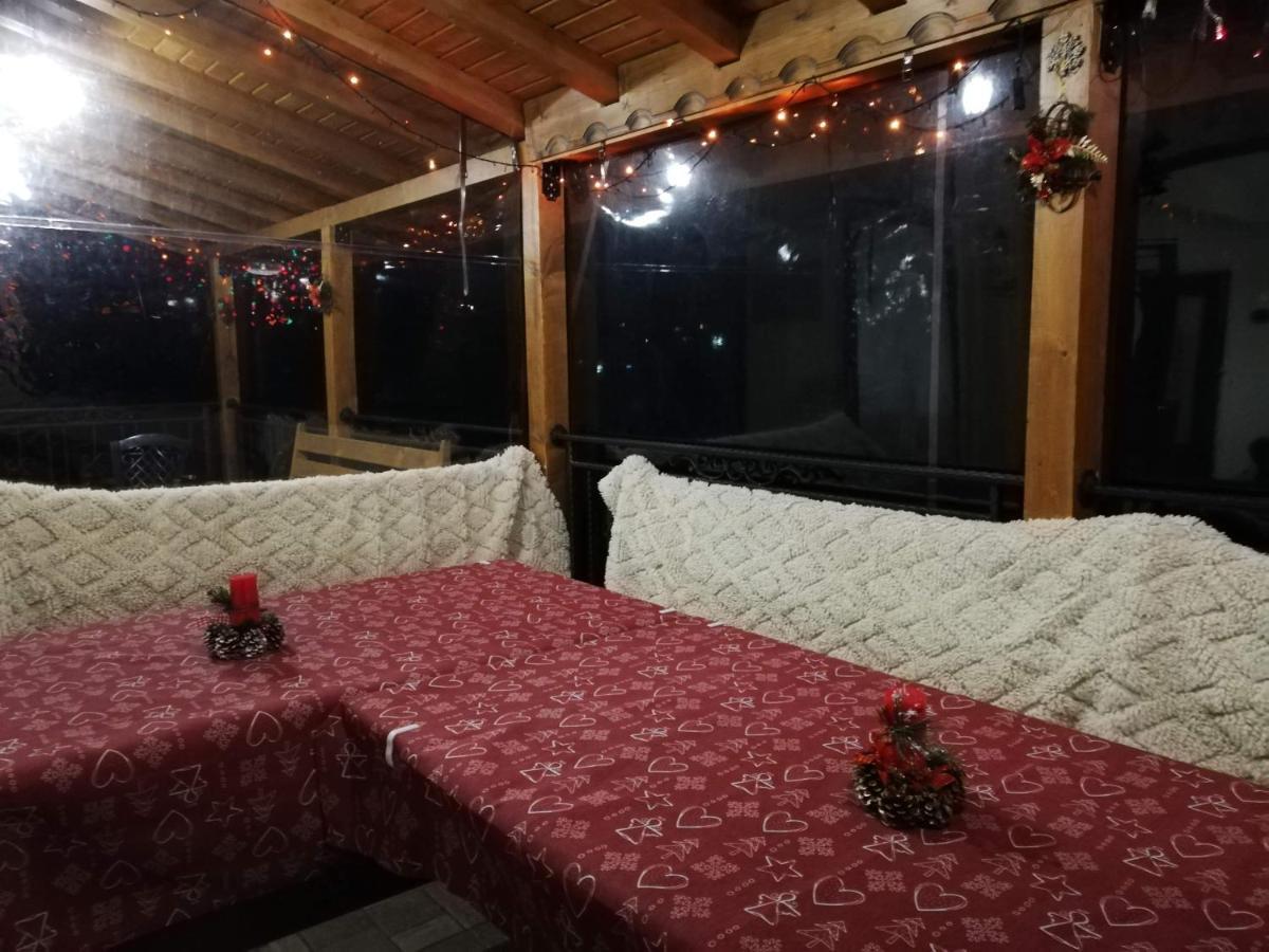 Divna Guest House Doszpat Kültér fotó